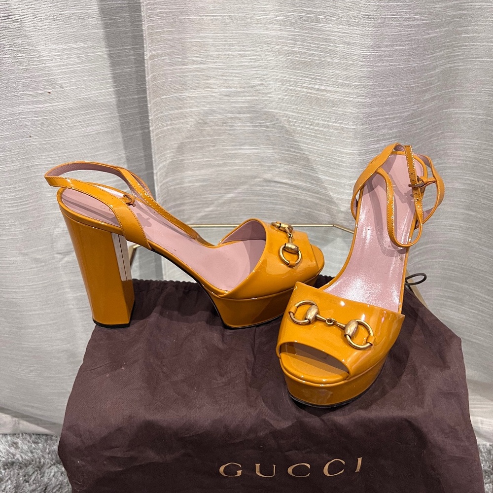 Gucci Claudia Sandals EU 40
